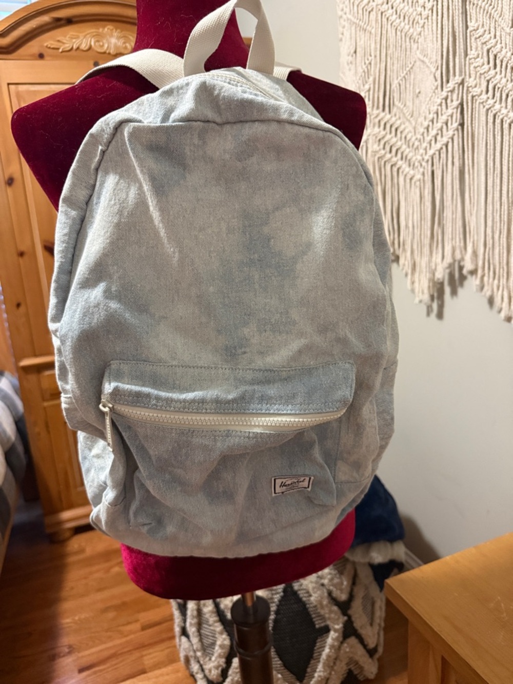 Herschel Back pack